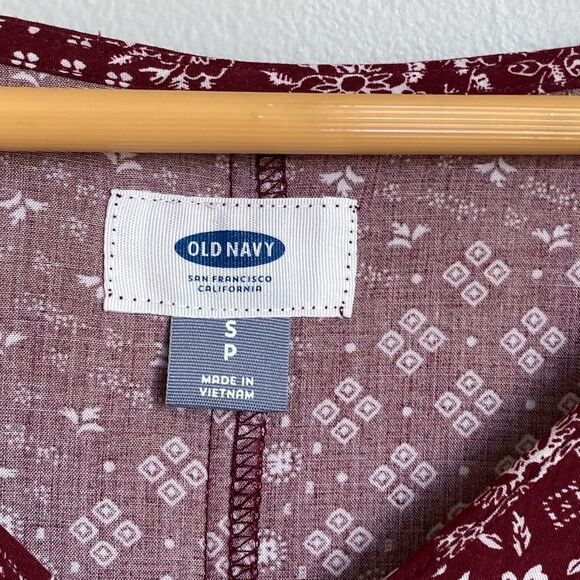 Old Navy Maroon Floral Dress Size Small - Picture 6 of 6